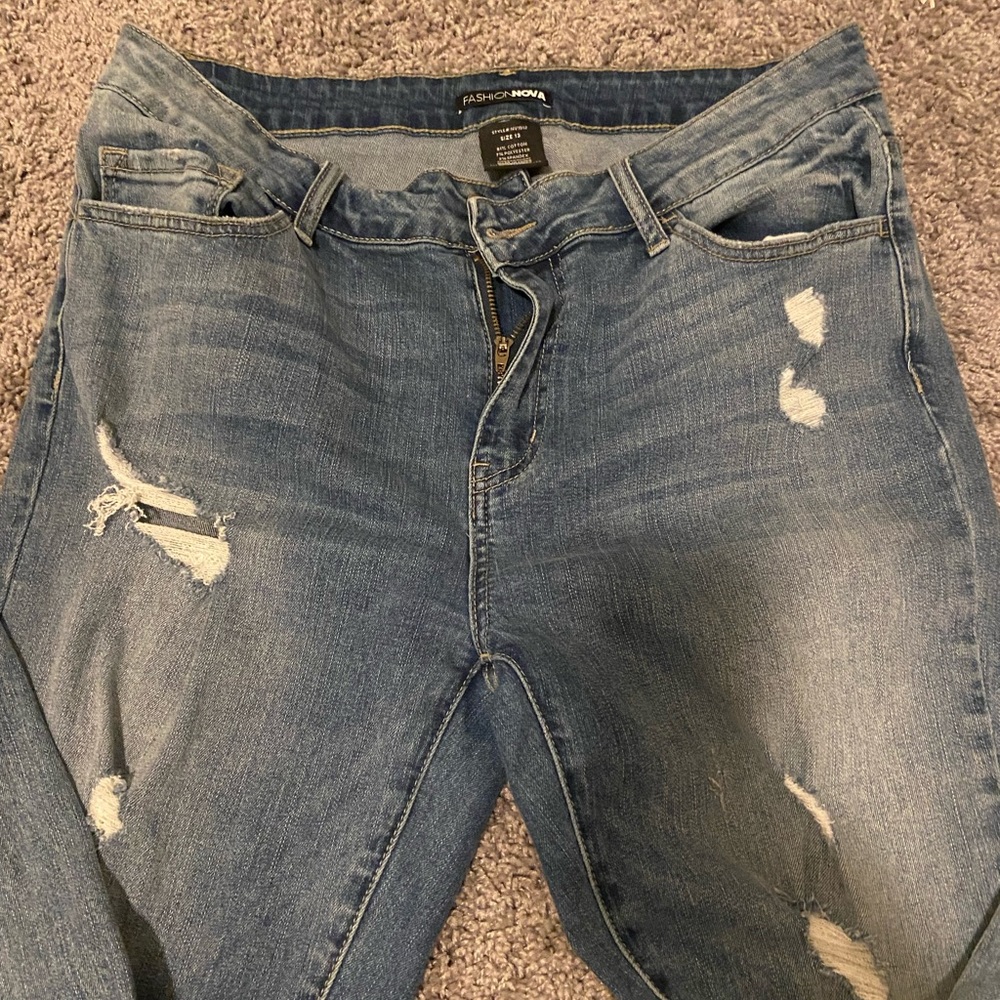 Fashion nova jeans